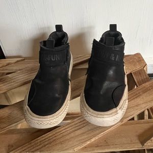 Zara Boys Zip leather up high top sneaker
